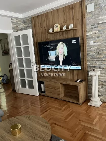 Nede Spasojević | 4zida.rs