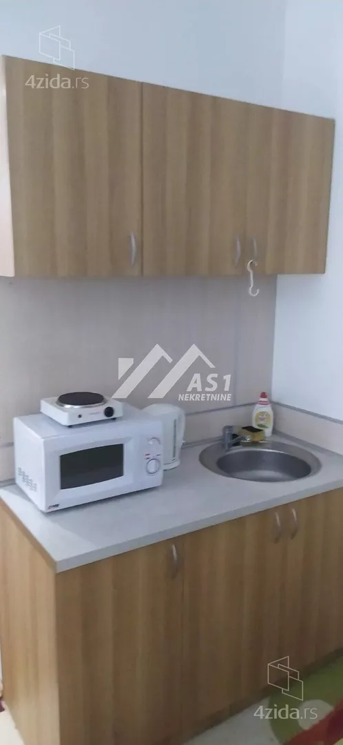 Garsonjera | 4zida