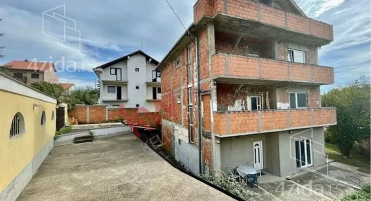 2-etažna kuća | 4zida