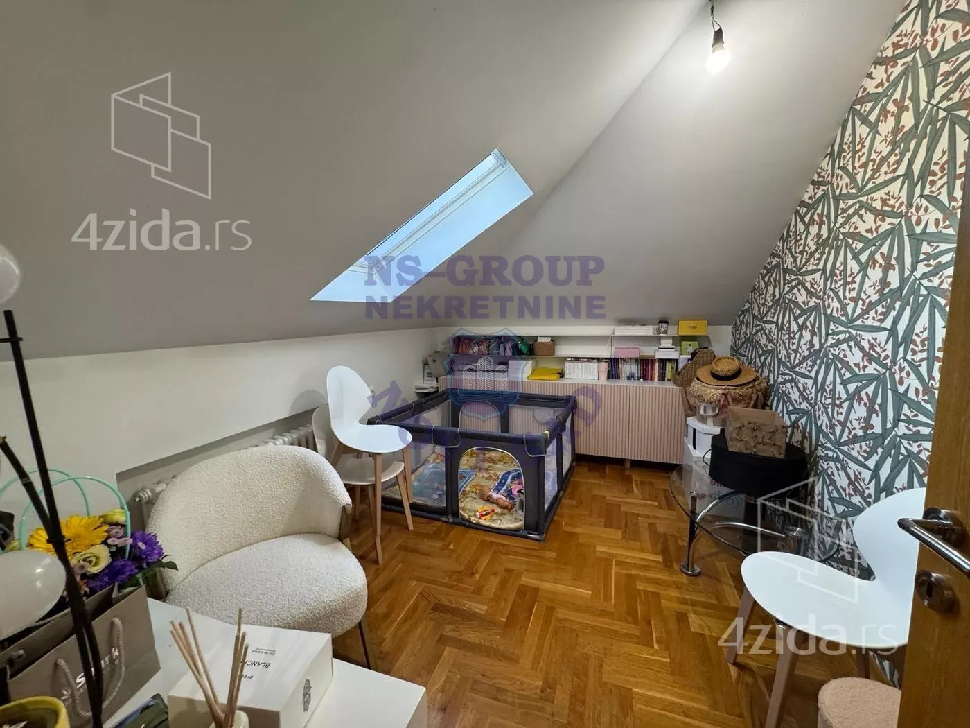 Petosoban stan | 4zida