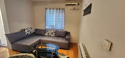 Podujevska 11 | 4zida.rs