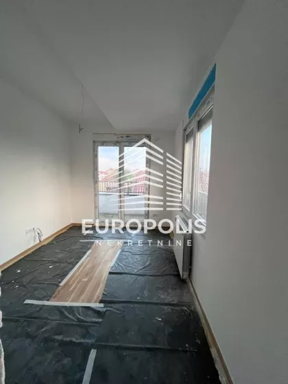 Sremčica | 4zida.rs