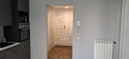 Francuska | 4zida.rs