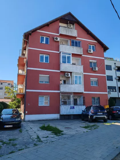 Vardarska 3 | 4zida.rs