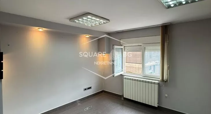 Šestosoban stan | 4zida