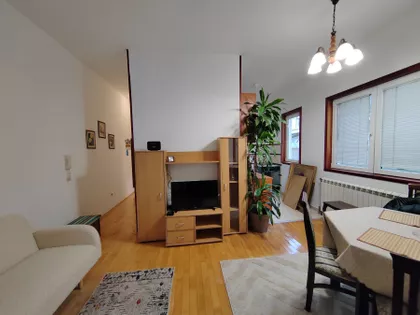 Gundulićeva 34 | 4zida.rs