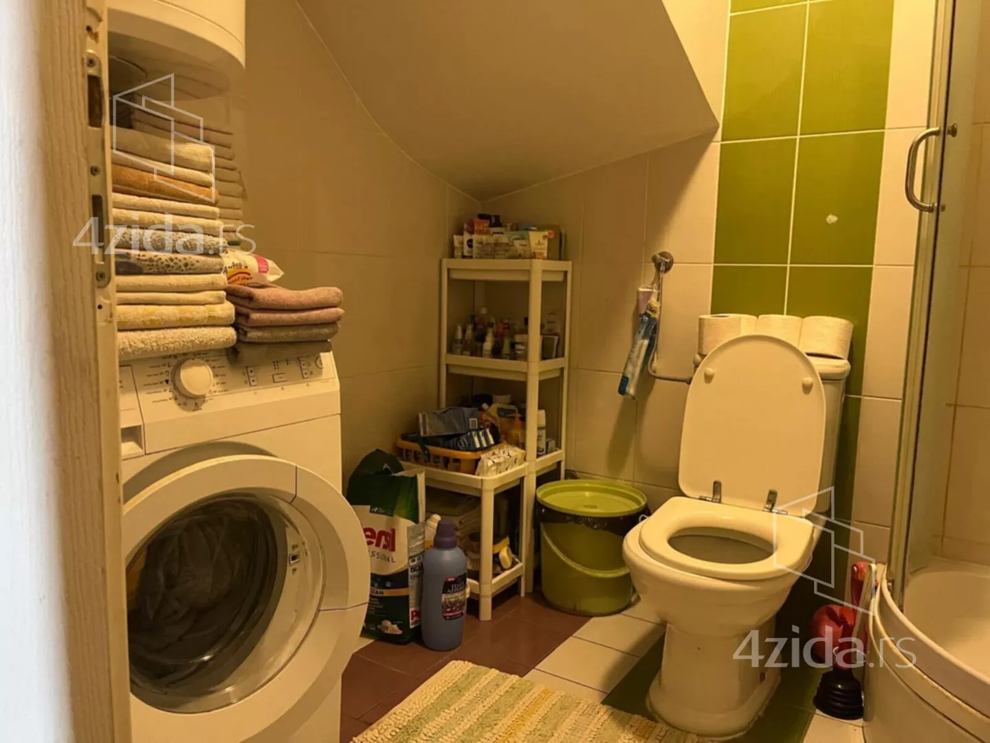 Troiposoban stan | 4zida