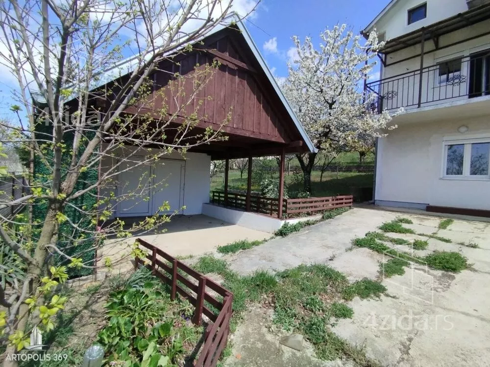 3-etažna kuća | 4zida