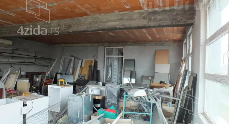 Poslovni prostor | 4zida