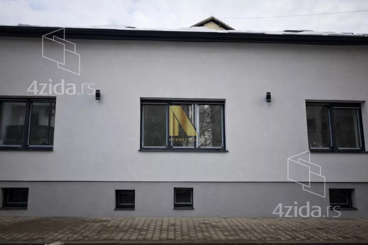 Poslovni prostor | 4zida