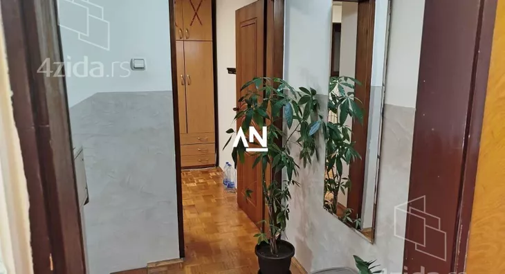 4-etažna kuća | 4zida