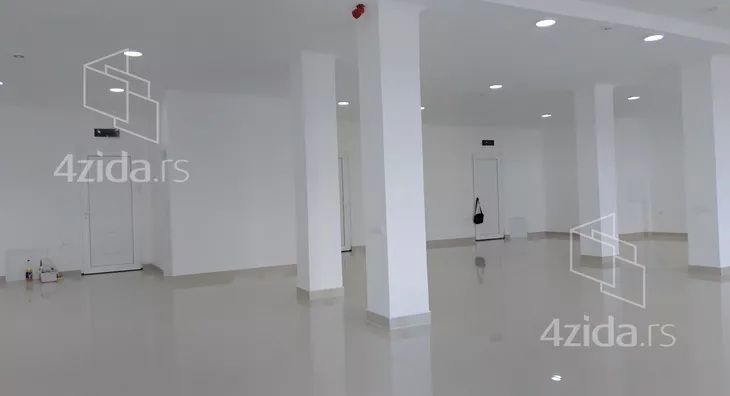 Poslovni prostor | 4zida