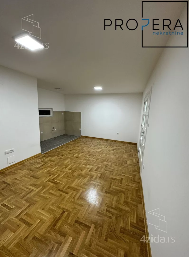 Kancelarija | 4zida