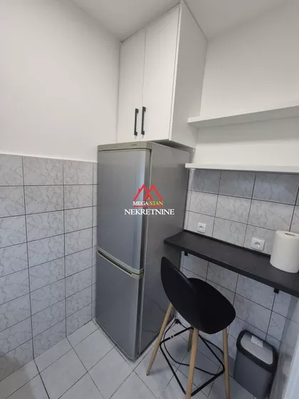 Petra Drapšina | 4zida.rs