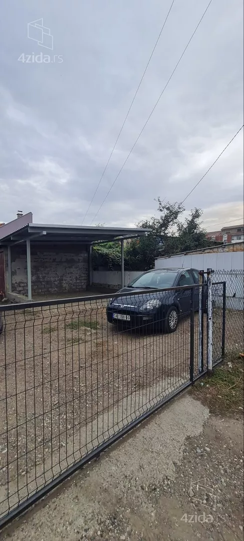 Parking | 4zida