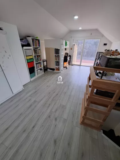 Janka Katića | 4zida.rs