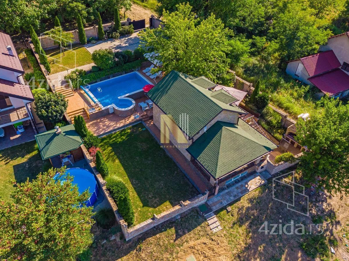 Kuća | 4zida