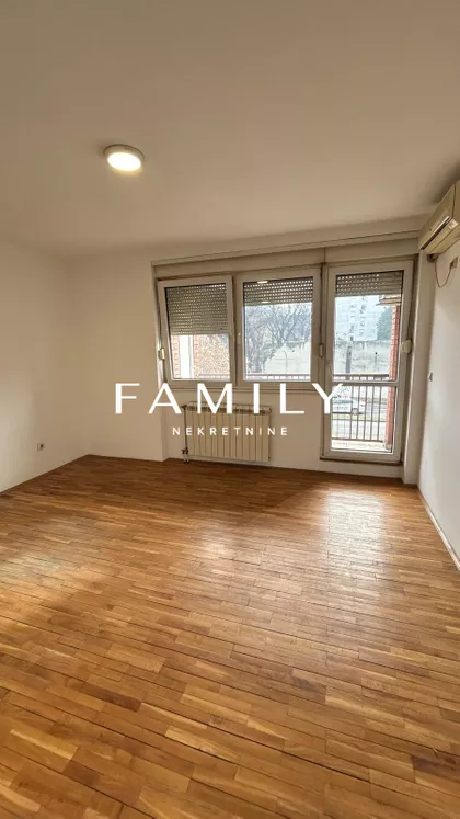 Rotkvarija | 4zida.rs