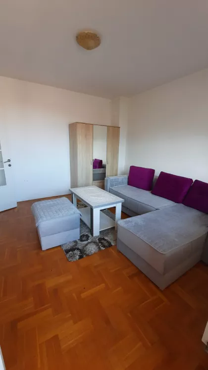 Gradske lokacije | 4zida.rs