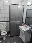 Poslovna zgrada | 4zida