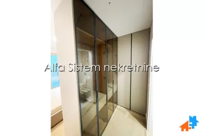 Blok 11c - Stari Merkator | 4zida.rs