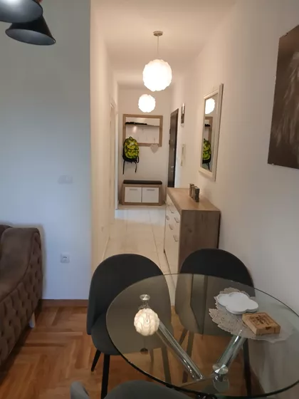 Univerzijade 36b | 4zida.rs