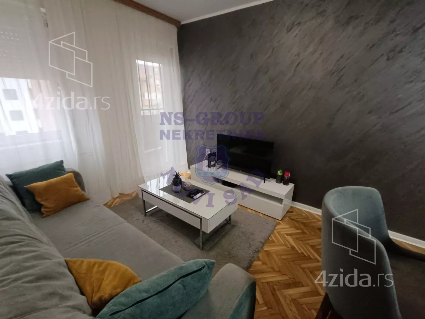 Jednoiposoban stan | 4zida