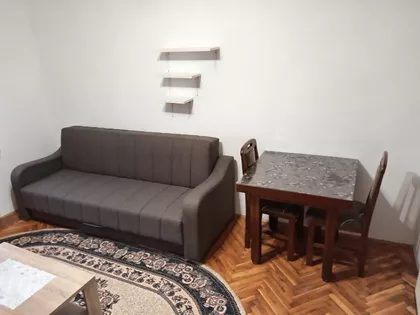 Atinska | 4zida.rs