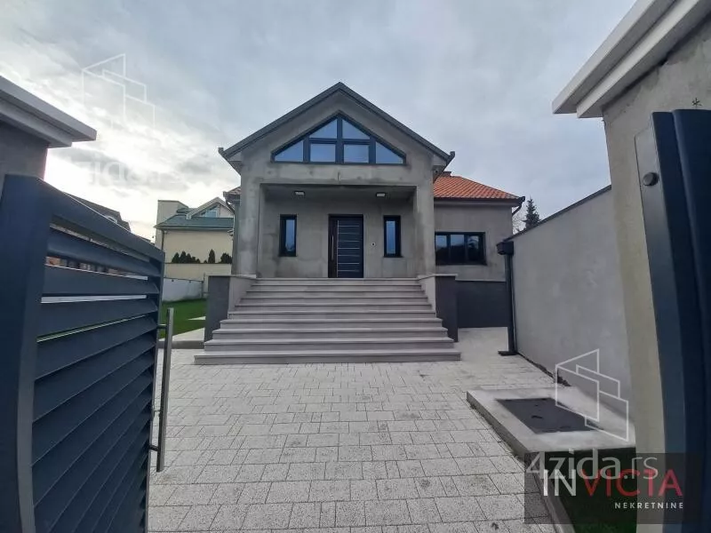 Kuća | 4zida