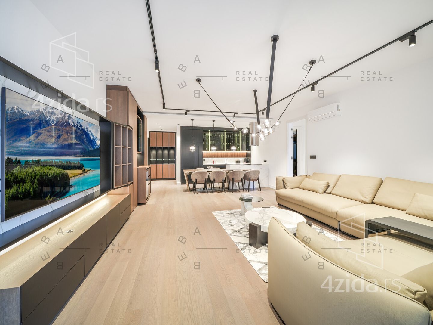 Apartament 1 camere, 101 m²