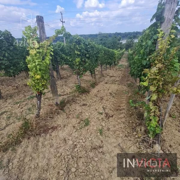 Poljoprivredno zemljište | 4zida