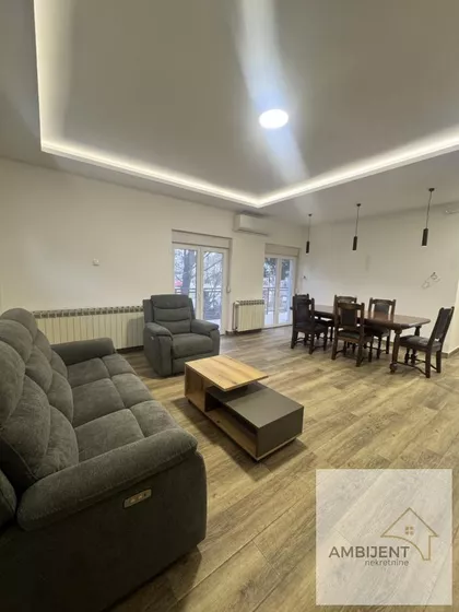 Novi Banovci | 4zida.rs