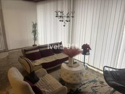 Kod Spomen parka | 4zida.rs