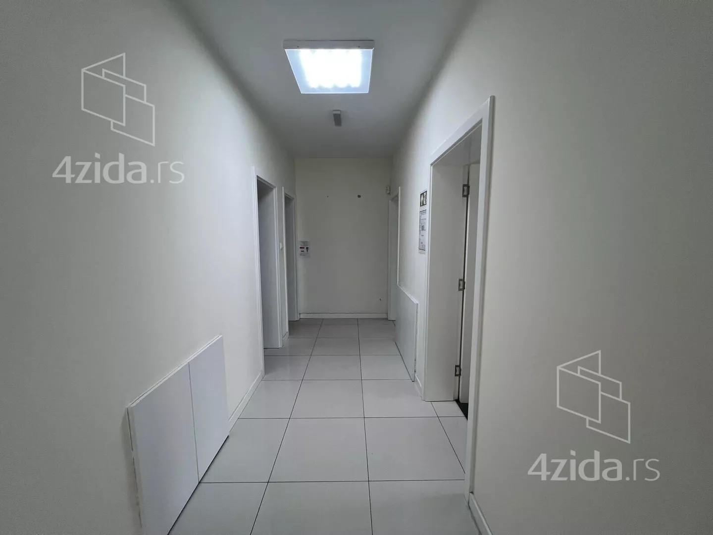 Lokal | 4zida