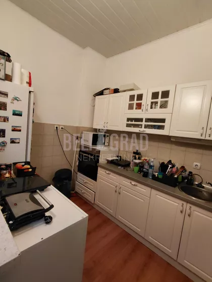 Cara Dušana | 4zida.rs