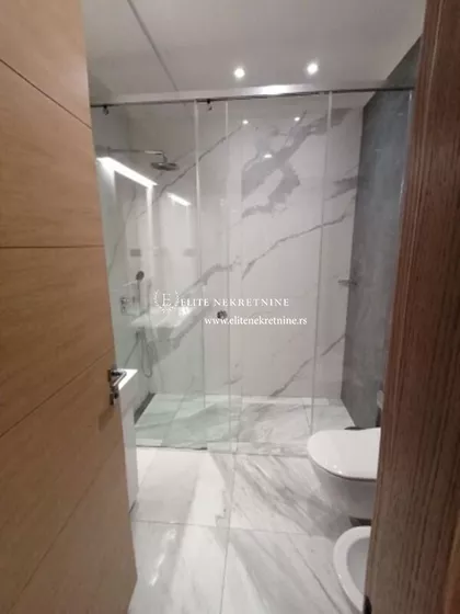 Hram Svetog Save | 4zida.rs