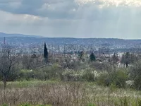 Podvinik, Crveni Krst, Gradske lokacije, Niš | 4zida.rs