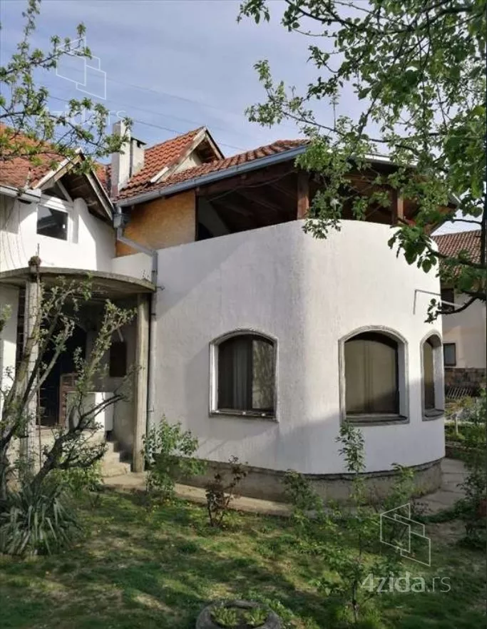 2-etažna kuća | 4zida