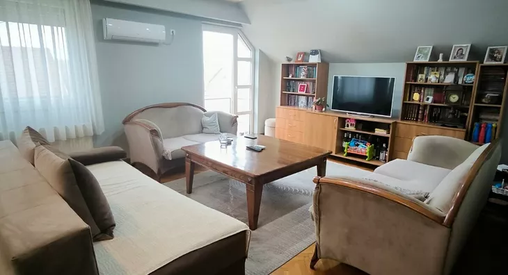 3-etažna kuća | 4zida