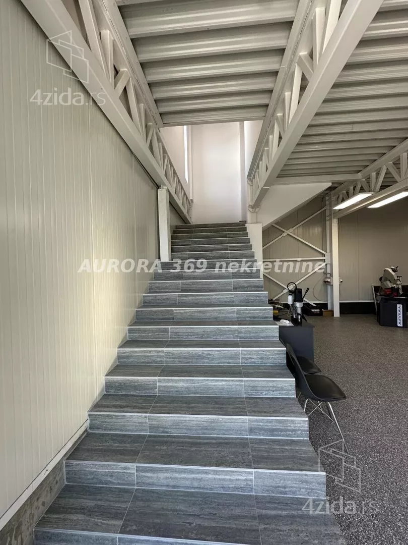 Poslovni prostor | 4zida