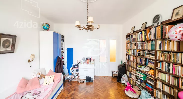 Četvoroiposoban stan | 4zida