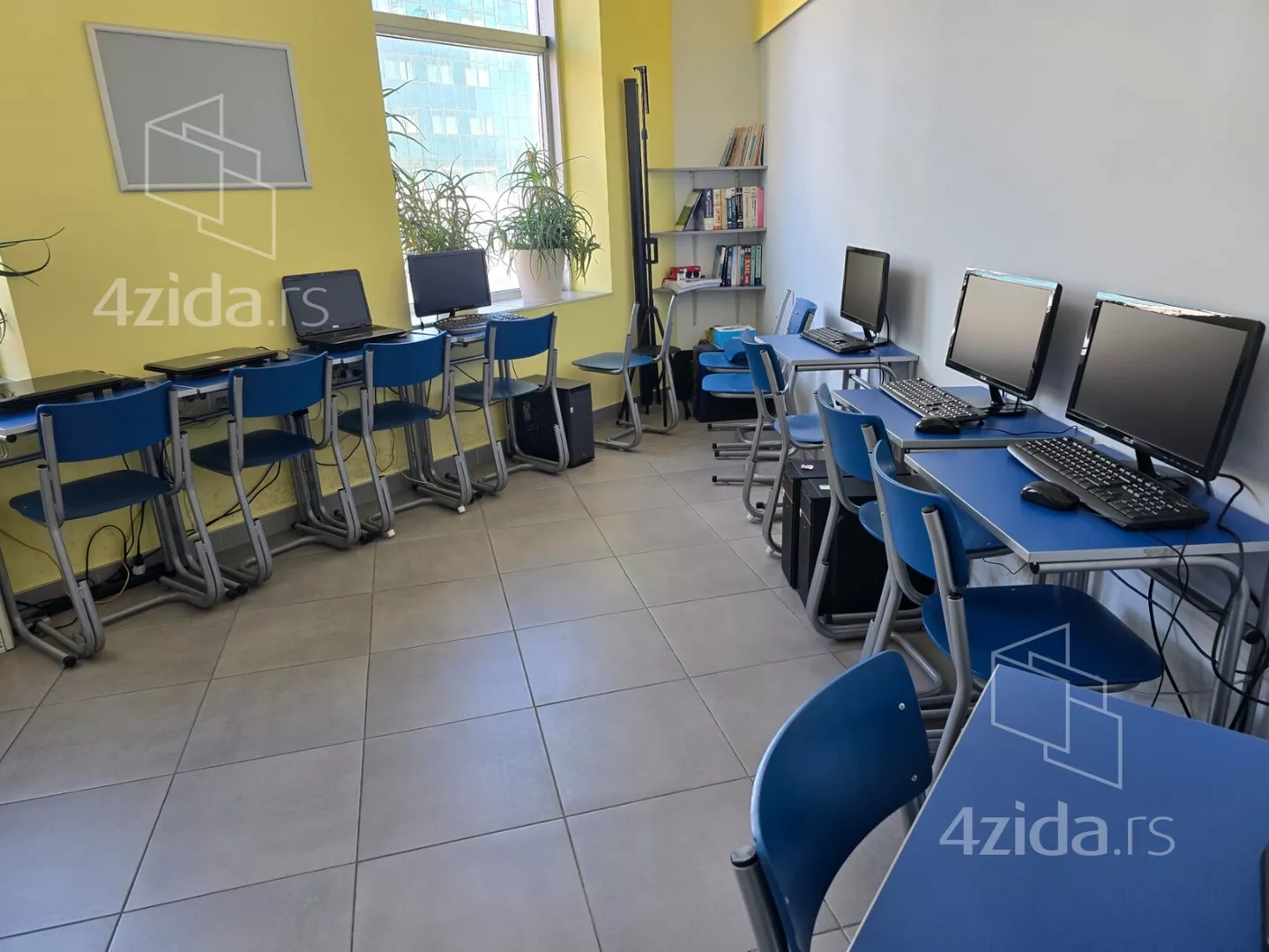 Lokal | 4zida