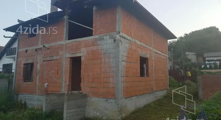 Kuća | 4zida
