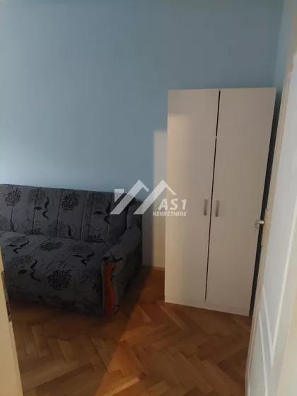 Devet Jugovića | 4zida.rs