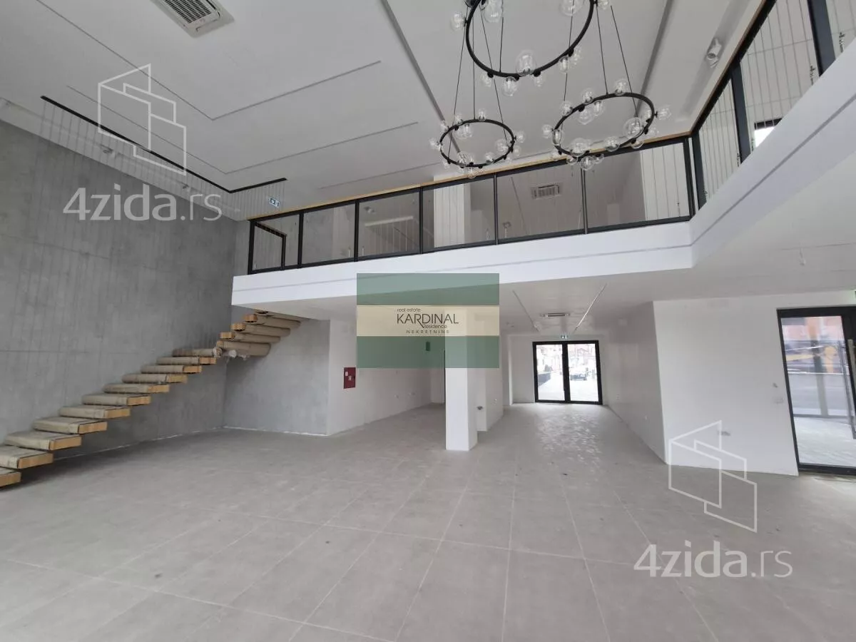 Poslovni prostor | 4zida