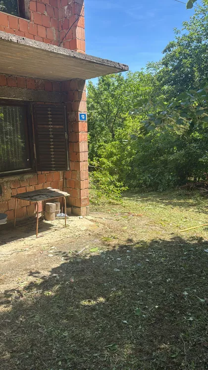 Dragiše Živkovića 13 | 4zida.rs