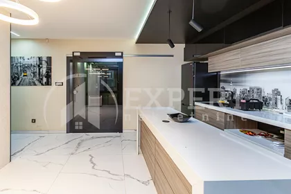 Obrenovićeva | 4zida.rs