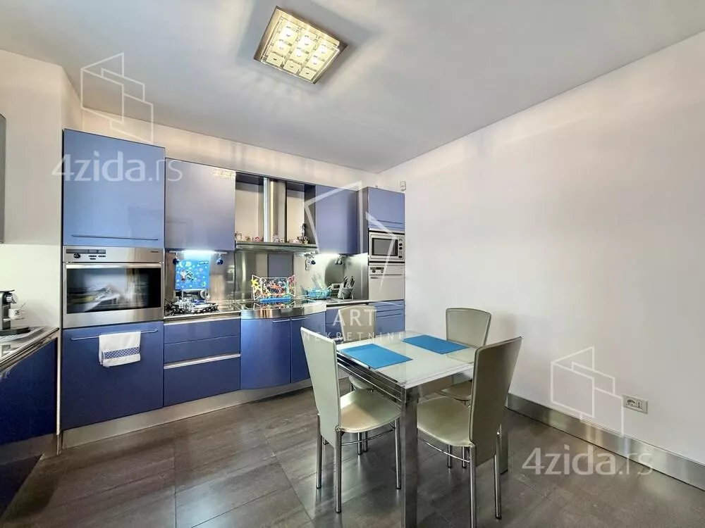 3-etažna kuća | 4zida