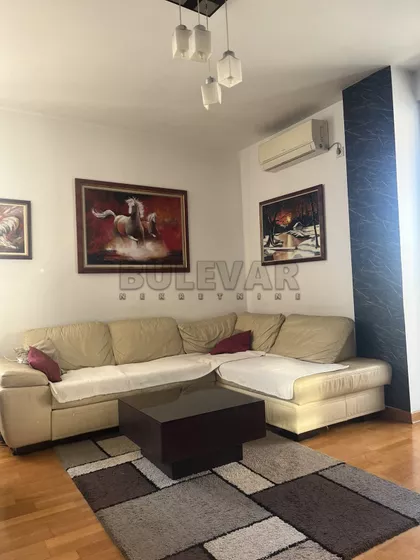 Kej Kola srpskih sestara | 4zida.rs