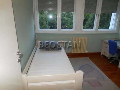 Klare Cetkin | 4zida.rs